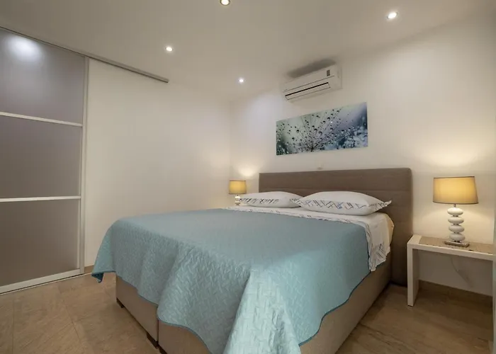 Bogica 3* Makarska